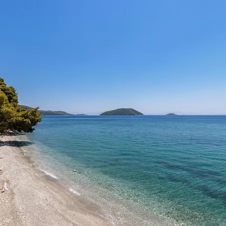 By The Sea Holiday home *